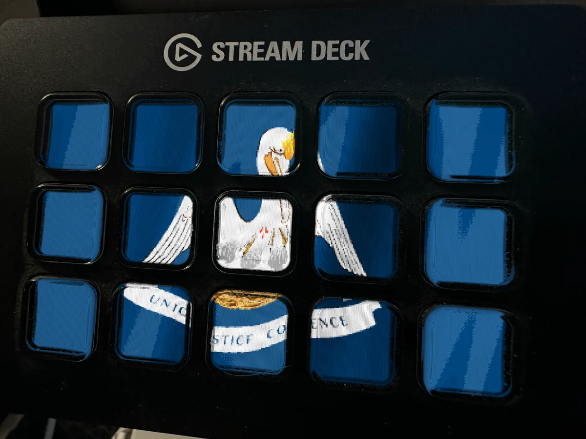 Louisiana Flag shown running on a Stream Deck