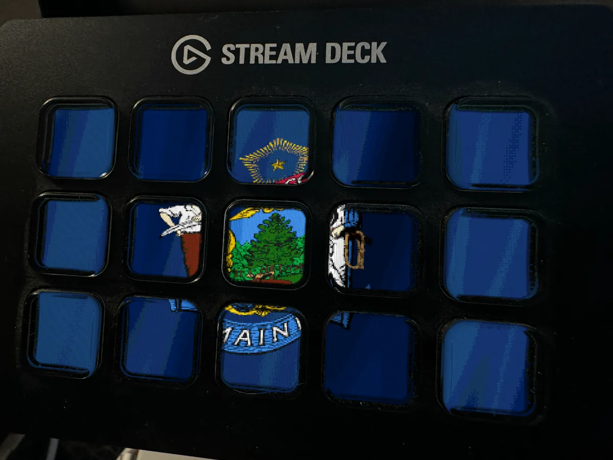 Maine Flag shown running on a Stream Deck